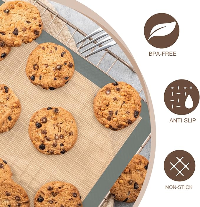 Silicone Baking Mat, 3 Pack Reusable Baking Sheet, Non-Stick ＆ Food Safe Silicone Mats for Baking for Making Cookies Macaroons Bread, Baking Supplies ＆ Accessories